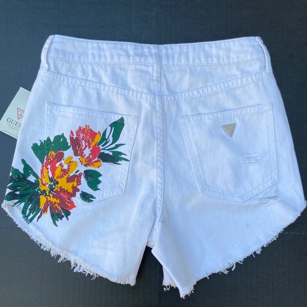 New GUESS High Rise Destroyed White Denim Short SZ 27